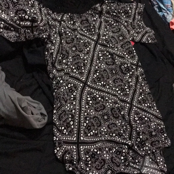 Off the shoulder yoke neck shift dress - Picture 1 of 7